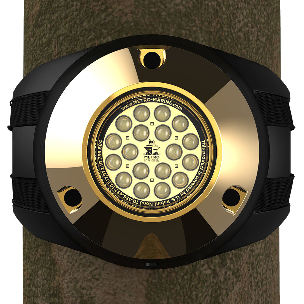 Metro Marine HighOutput Piling Mount Underwater Light wIntelligent Monochromatic LEDs  White 45 Beam FPMR1W345